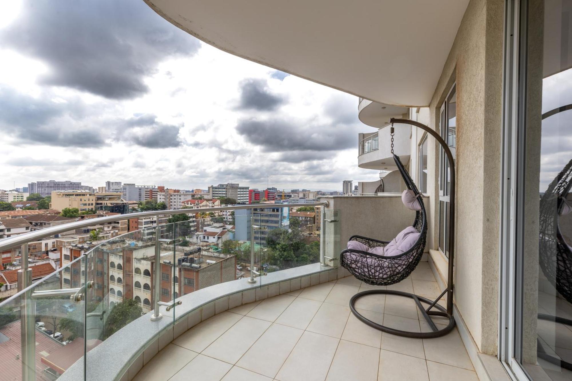 Capital M Emerald Line By Yourhost, Nairobi Exteriör bild
